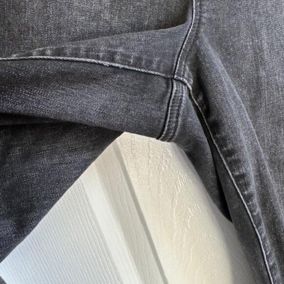 Torrid Weekend Boyfriend Mid-Rise Jean - Picture 2 of 5